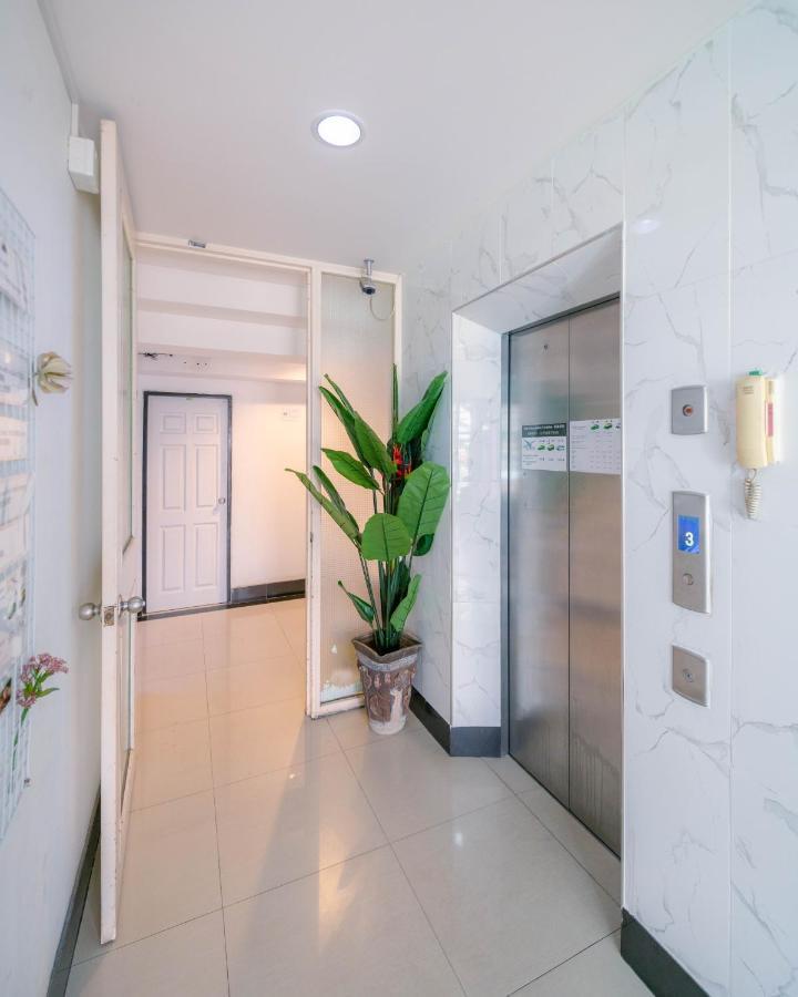 Aparthotel Baansabai Ramaiv Bangkok Exterior foto